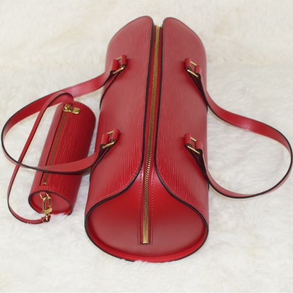 Preloved Authentic Louis Vuitton Epi Leather - Picture 3 of 6